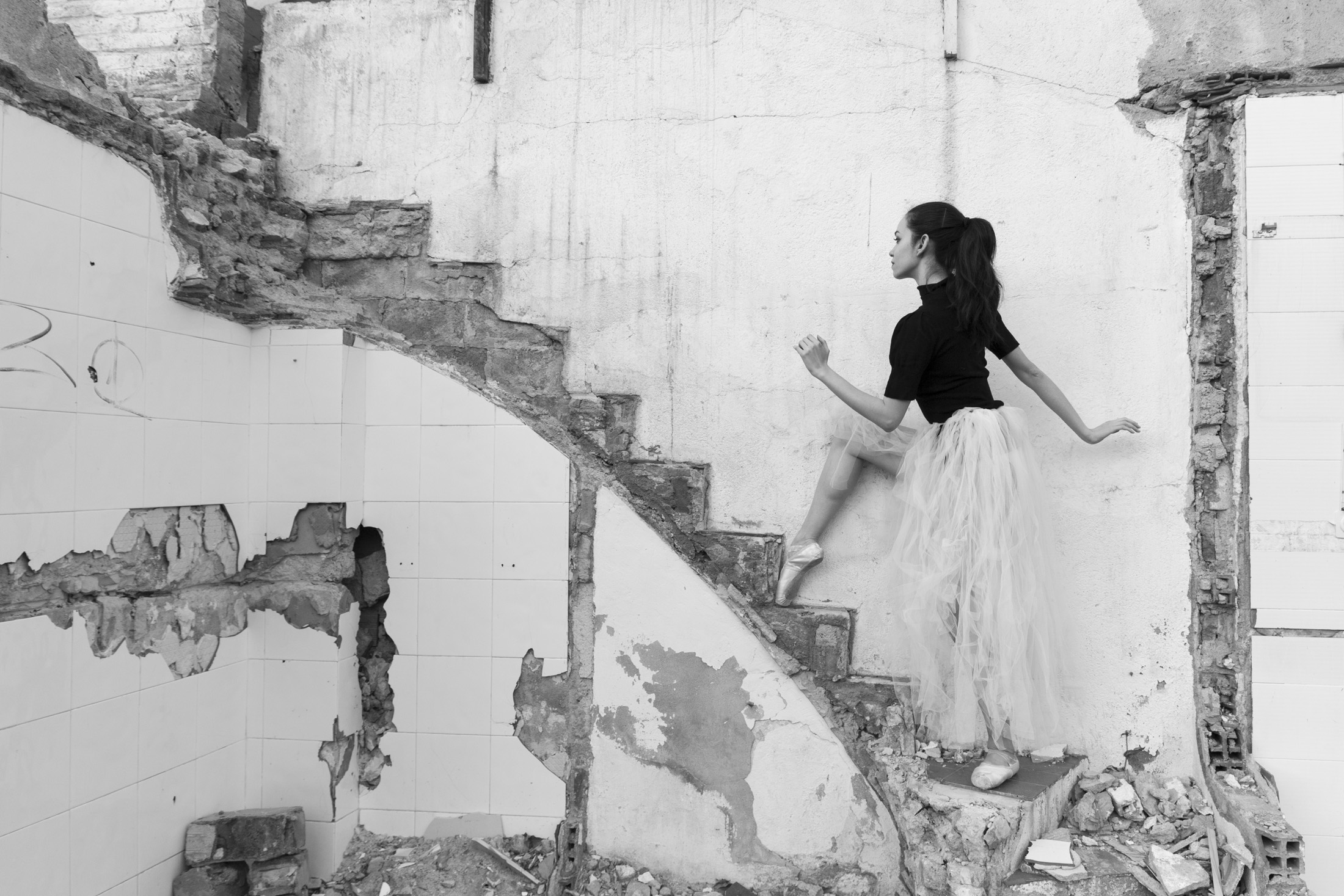 Karina Campos, a demolished building in Morales street, Barcelona. Autumn 2015